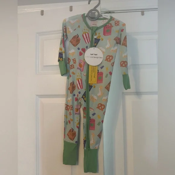NWT Little Sleepies Snack Attack zippy